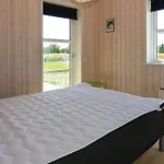 Dom wakacyjny 5 Star Holiday Home In Hadsund Hadsund