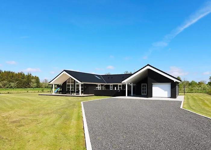 Luxury Retreat In Hurup - By Traum