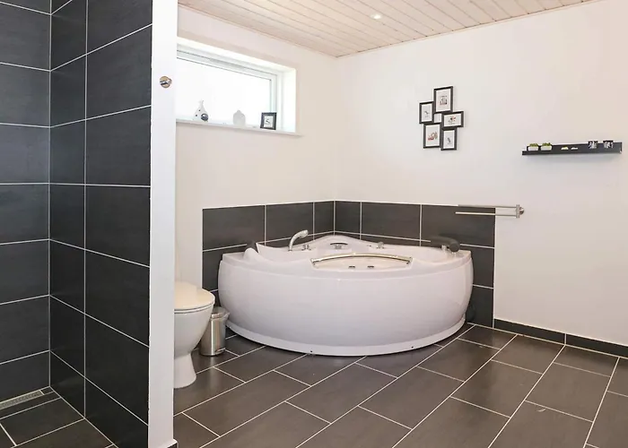 Semesterbostad Luxury Retreat In Hurup - By Traum *